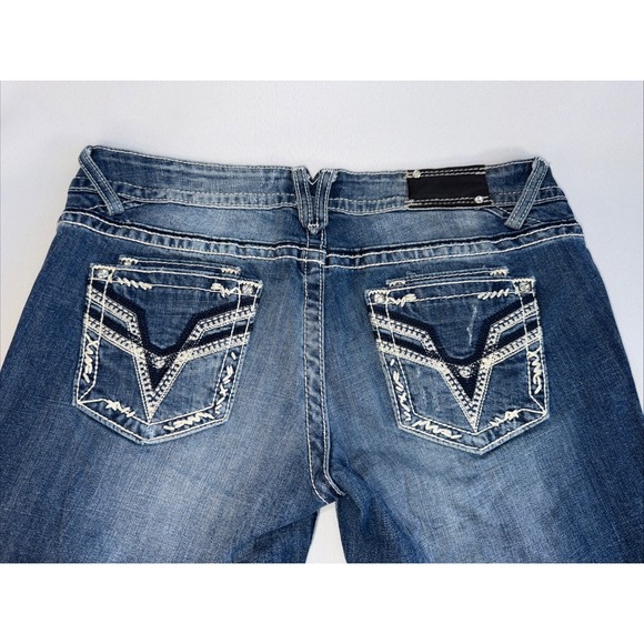 Vigoss Women's Dublin Capri Jeans Denim Size 11/12 Stretch Distressed Rhinestone - Picture 2 of 13
